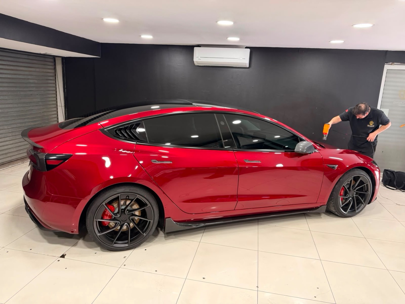 Tesla de un socio del club